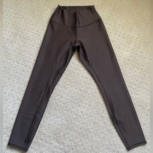 Alo yoga airlift leggings brown